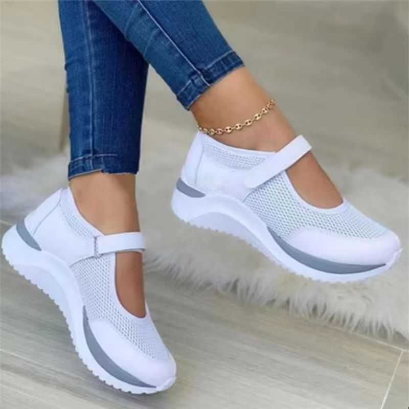 Womens Thick Sole Sneakers  Round Toe Knitted Casual Walking Shoes In Plus Sizes 6