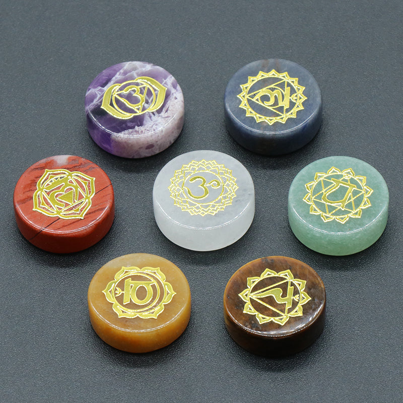Seven Chakras Natural Crystal Amethyst Sodalite Clear Quartz Reiki Healing Rune Spirit Energy Stone 2