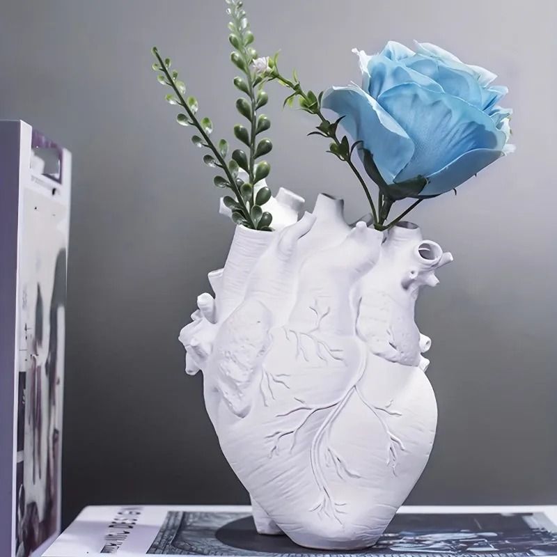 Anatomical Heart Vase Resin Decorative Flower Vessel 1