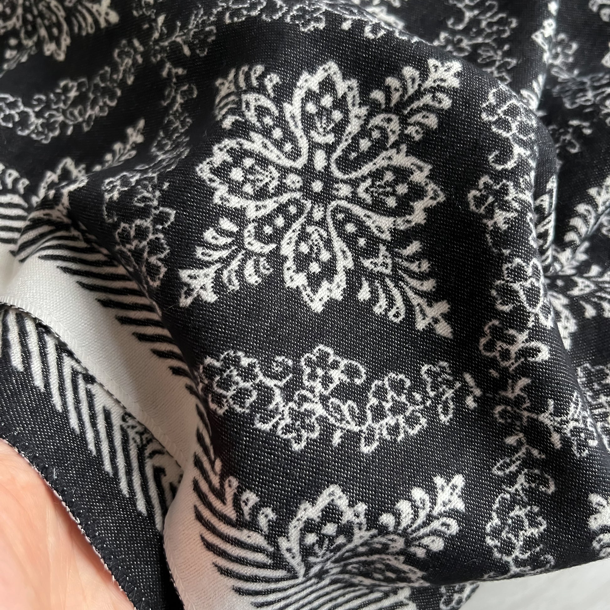 Ethnic Style Luxury Brand Two-Sided Scarf Pashmina Cashmere Soft Warm Fringe Shawl Coldproof Windproof Winter Blanket
