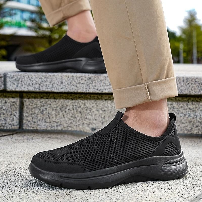 Lightweight Mens Summer Sneakers Anti Slip Breathable Running Shoes 2