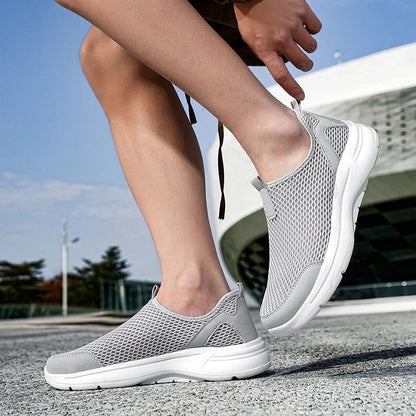 Lightweight Mens Summer Sneakers Anti Slip Breathable Running Shoes