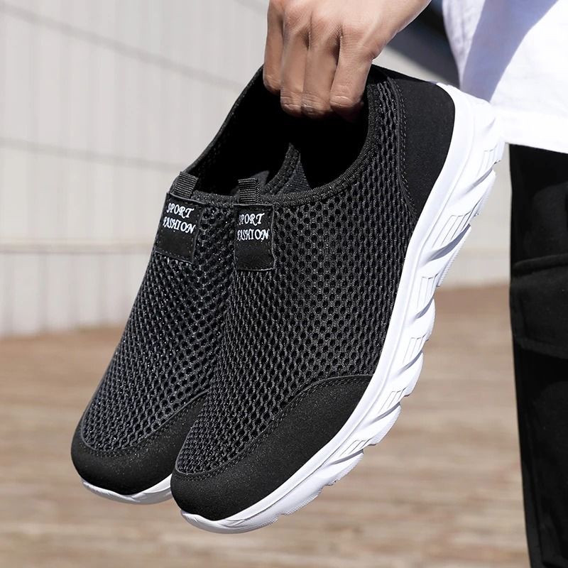 Lightweight Breathable Running Shoes For Men 1