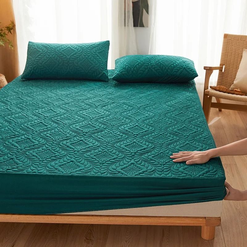 Waterproof Quilted Mattress Protector Breathable Antimite Fitted Bed Cover 7