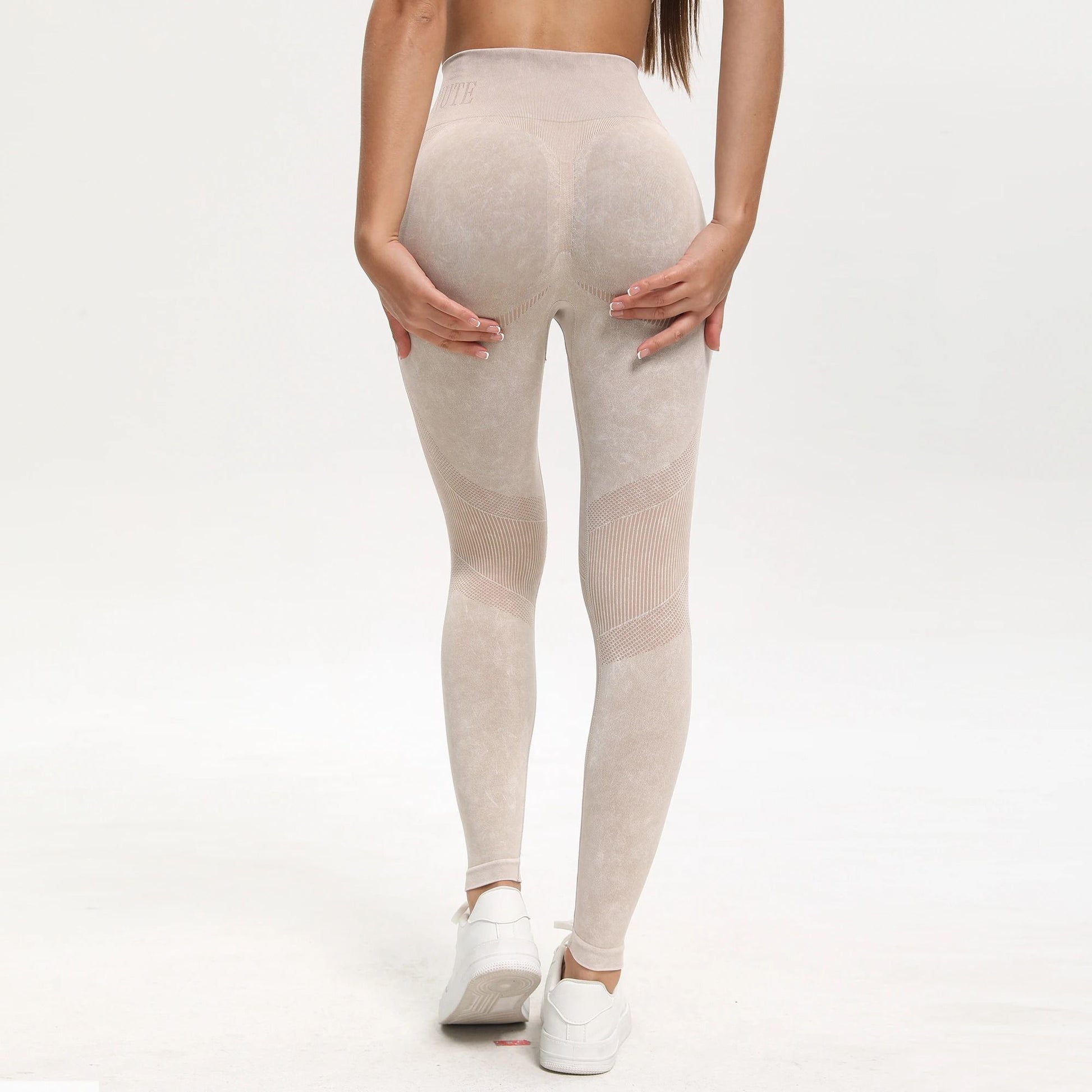Seamless High Waist Fitness Leggings With Hip Lift Support 3