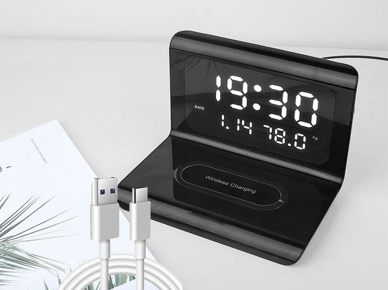 3 In 1 Wireless Charger With LED Desktop Clock And Calendar 4