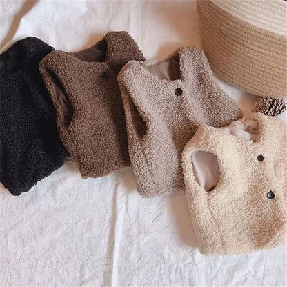 Baby Lamb Wool Velvet Vest – Plush Warm Waistcoat for Boys and Girls