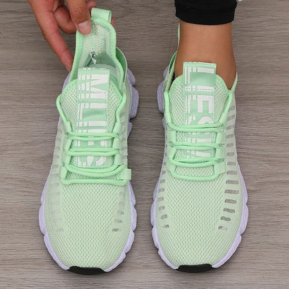 Lightweight Mesh Sports Shoes  Breathable Jogging Sneakers For Men And Women 4