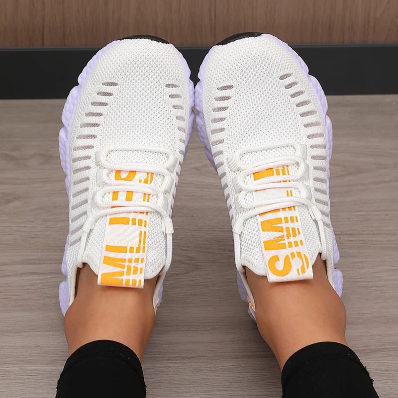 Lightweight Mesh Sports Shoes  Breathable Jogging Sneakers For Men And Women 5