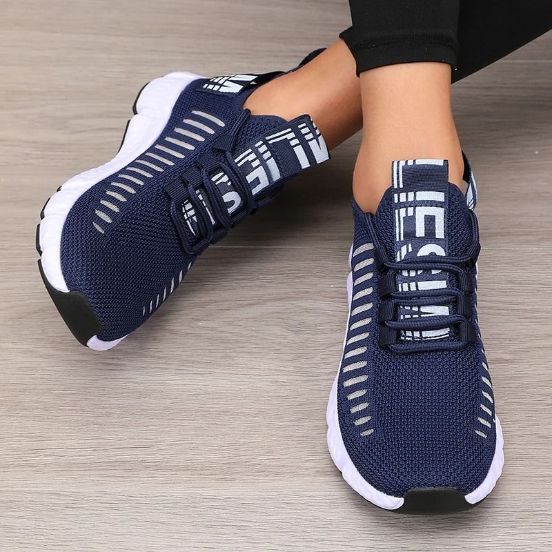 Lightweight Mesh Sports Shoes  Breathable Jogging Sneakers For Men And Women 8
