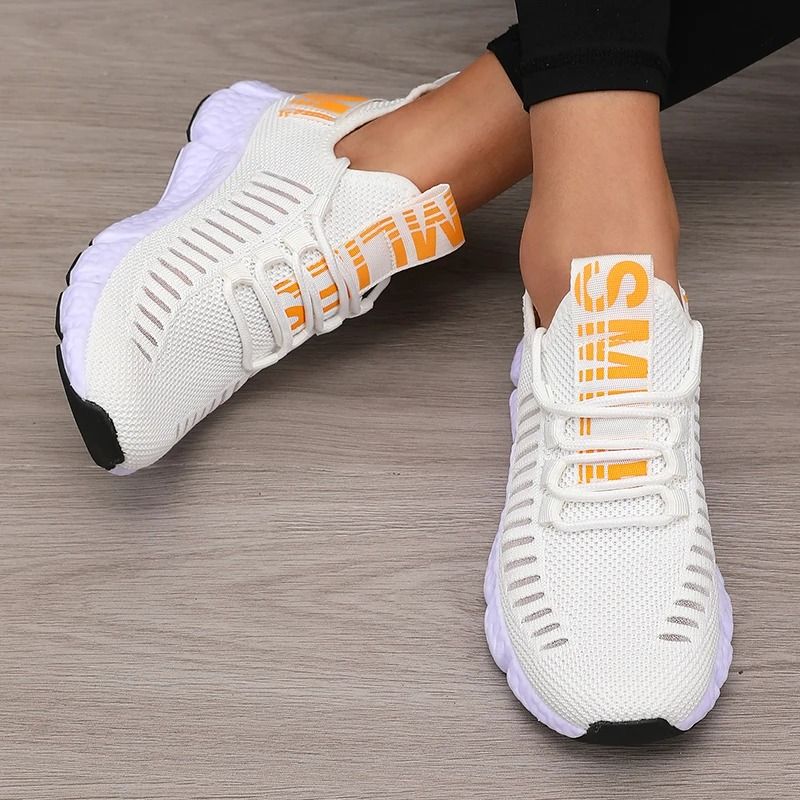 Lightweight Mesh Sports Shoes  Breathable Jogging Sneakers For Men And Women 11