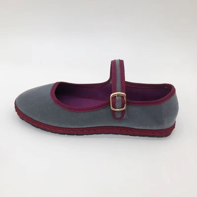 VelvaStep Womens Round Toe Flats  Soft HandStitched Casual Comfort Shoes 5