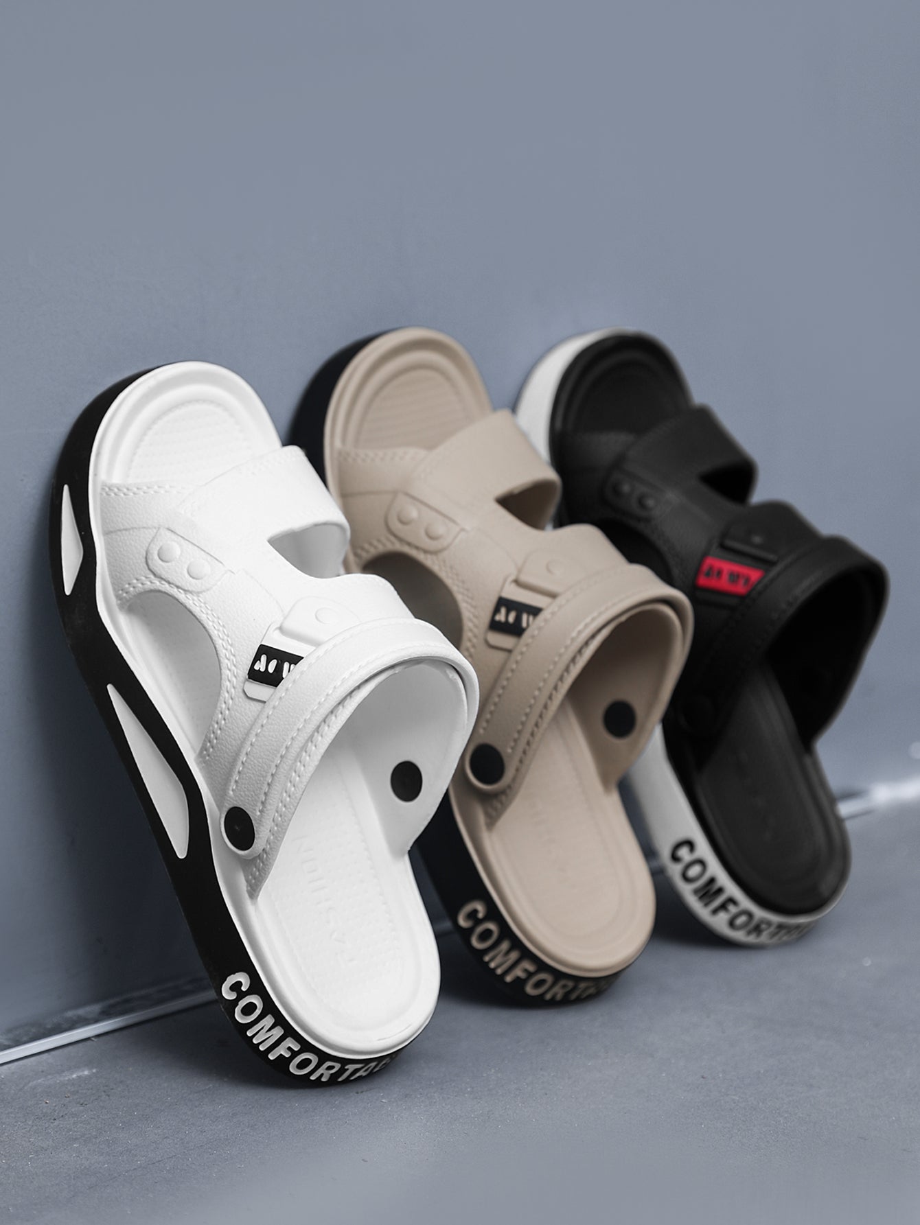 Summer Mens Slippers, EVA Light Sandals, Thick-soled Beach Shoes, Non-slip Adult Open-toe Sandals for Outdoor Wear