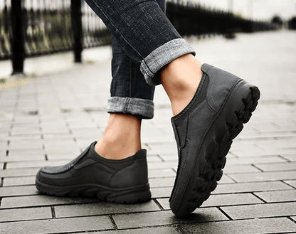 Mens Casual Loafers Breathable Handmade Retro Sneakers 1