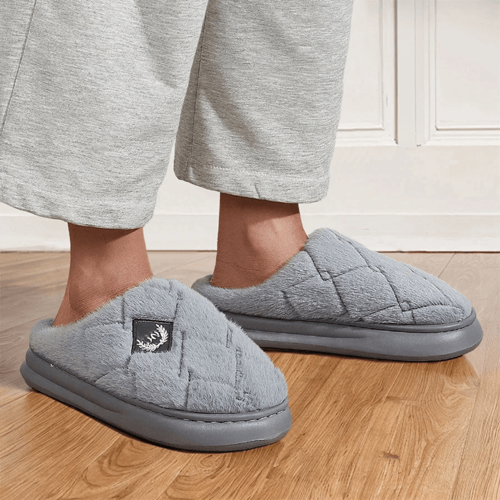 Mens Winter House Slippers Cozy Memory Foam Plush Non Slip Indoor Shoes 2