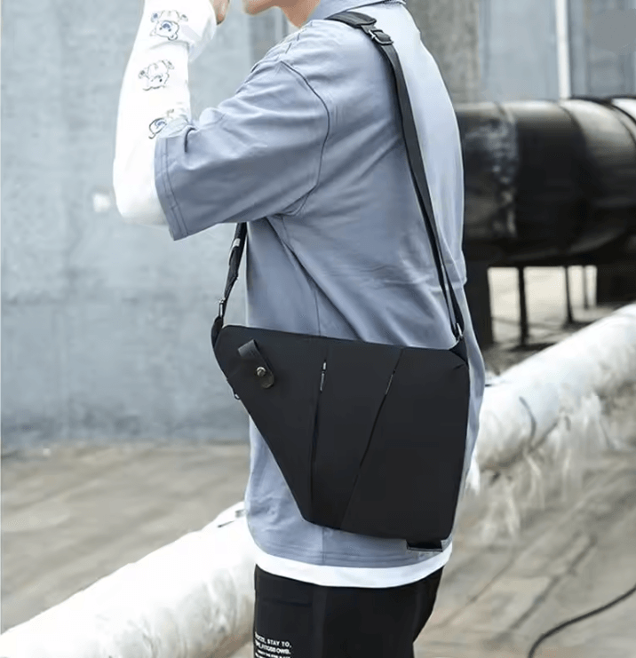 Mens Crossbody Chest Bag Waterproof Anti Theft Shoulder Messenger Pack