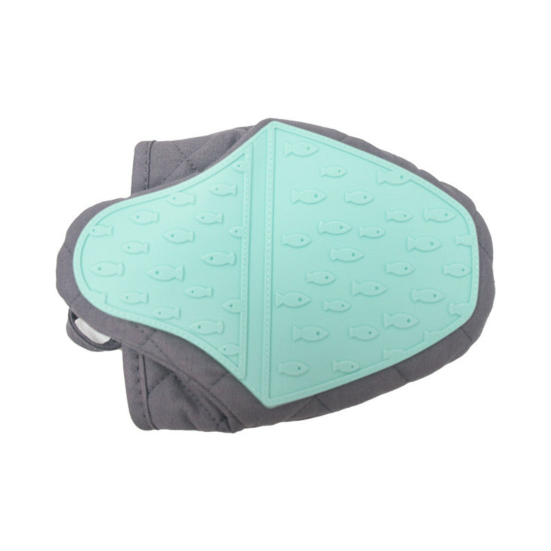 Fish Shaped Silicone Anti Scald Oven Gloves, Heat Resistant Kitchen Gloves & Tray Dish Holder, Multi Purpose Pot Holder