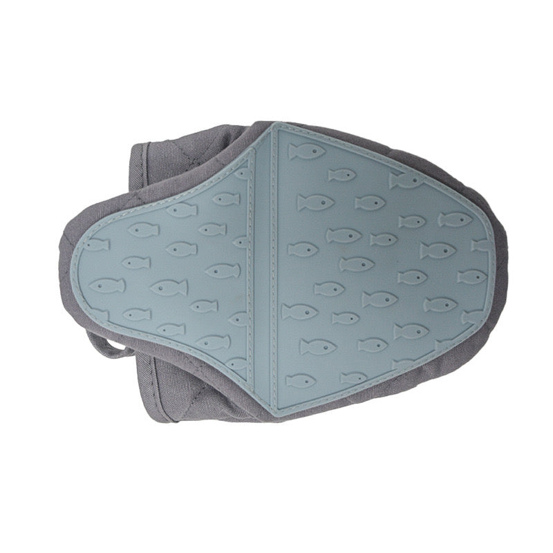 Fish Shaped Silicone Anti Scald Oven Gloves, Heat Resistant Kitchen Gloves & Tray Dish Holder, Multi Purpose Pot Holder