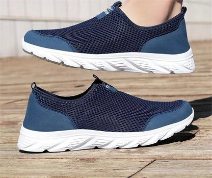 Lightweight Breathable Slip On Walking Sneakers For Men Outdoor 3