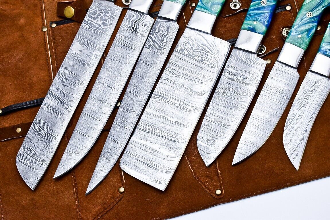 Handmade Damascus Steel Chef Knife Set  5 Pcs Outdoor Kitchen  Cooking Knives With Corian Handle Br 1