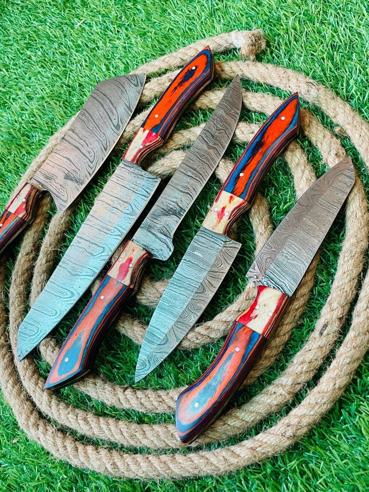 Luxury 5Piece Damascus Steel Chef Knife Set  Handmade Kitchen Cutlery With Wooden Handles  Leather  1