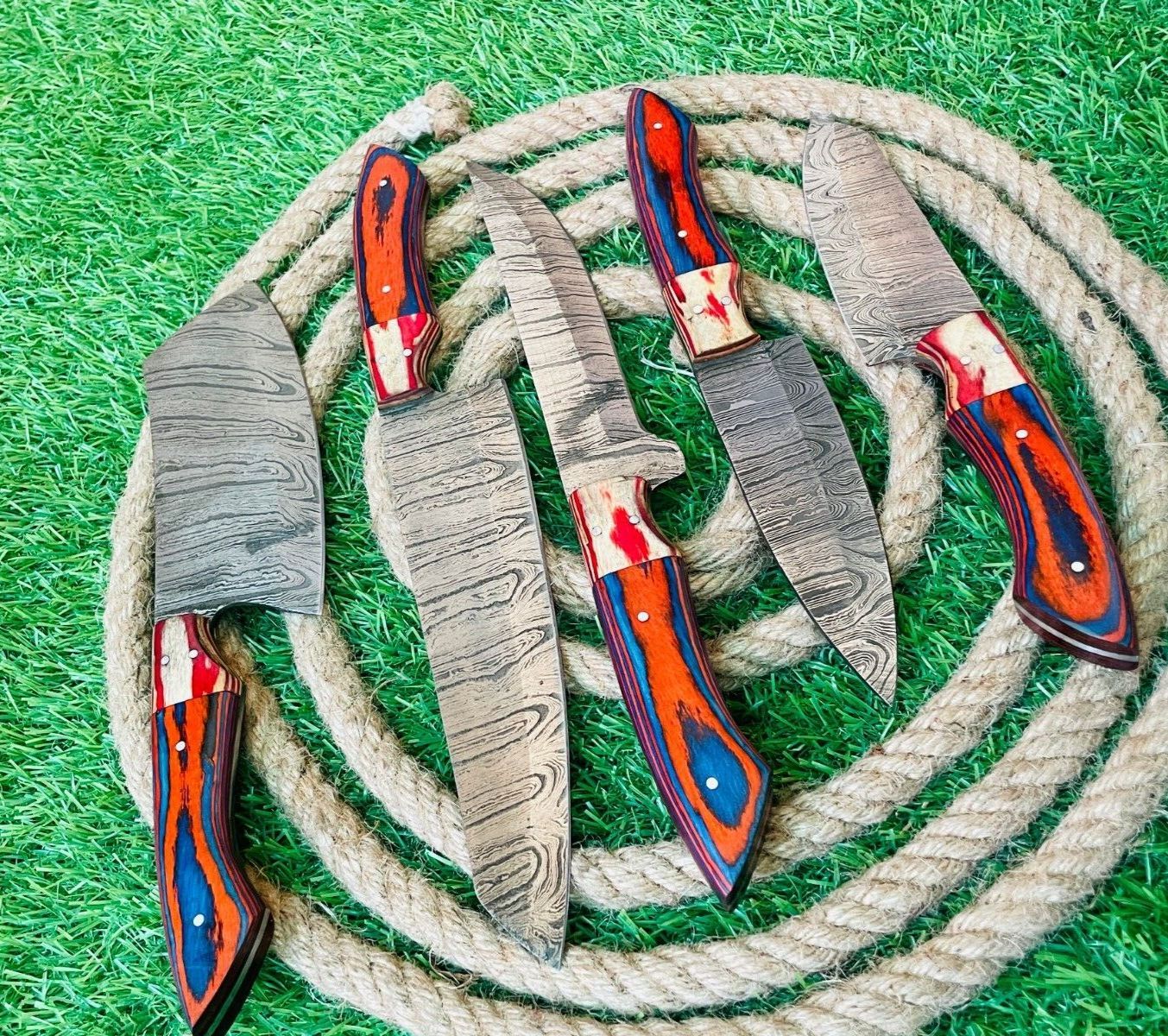 Luxury 5Piece Damascus Steel Chef Knife Set  Handmade Kitchen Cutlery With Wooden Handles  Leather  2