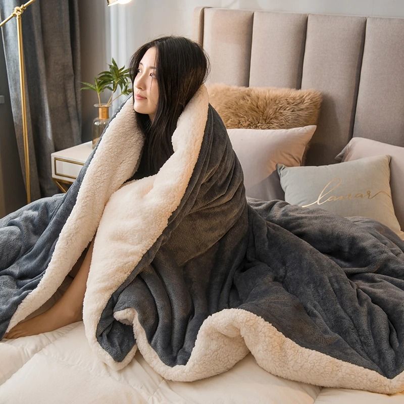 Wool Throw Blanket Double Sided Warm Winter Bedspread for Bedroom and Camping