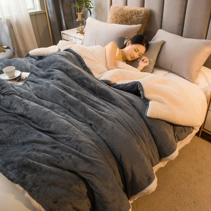 Wool Throw Blanket Double Sided Warm Winter Bedspread For Bedroom And Camping 14