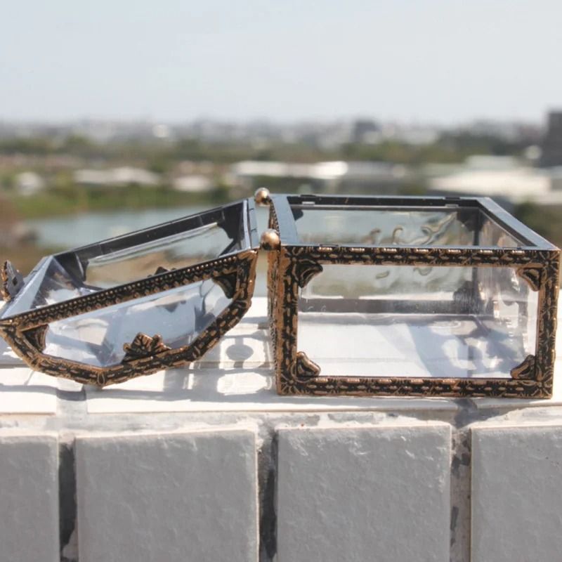 Transparent Plastic Treasure Chest Jewelry Storage Box 4