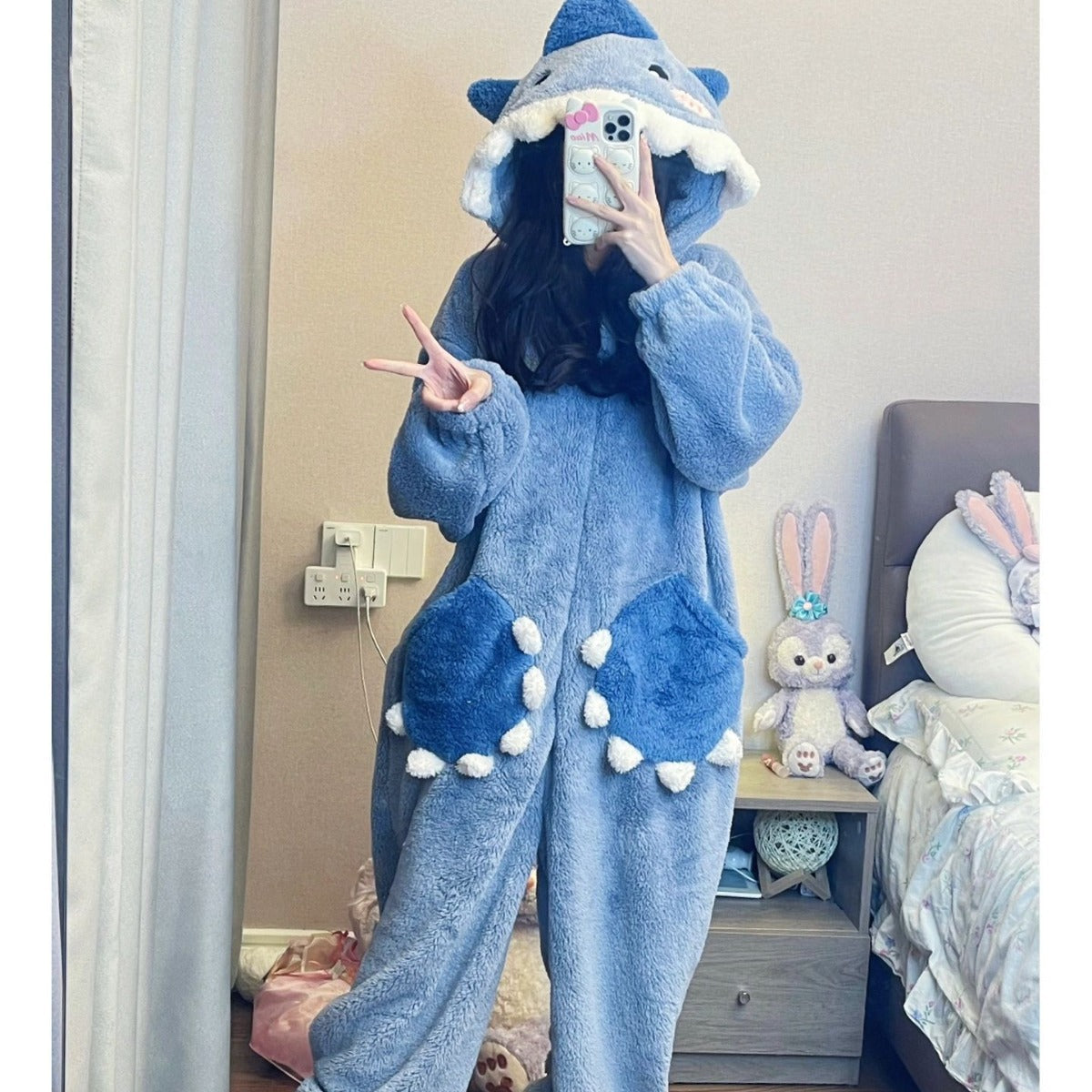 Cartoon Shark Kigurumi Womens Hooded Sleepwear Unicorn Pajama Jumpsuit For Winter Cosplay Party Lou 1