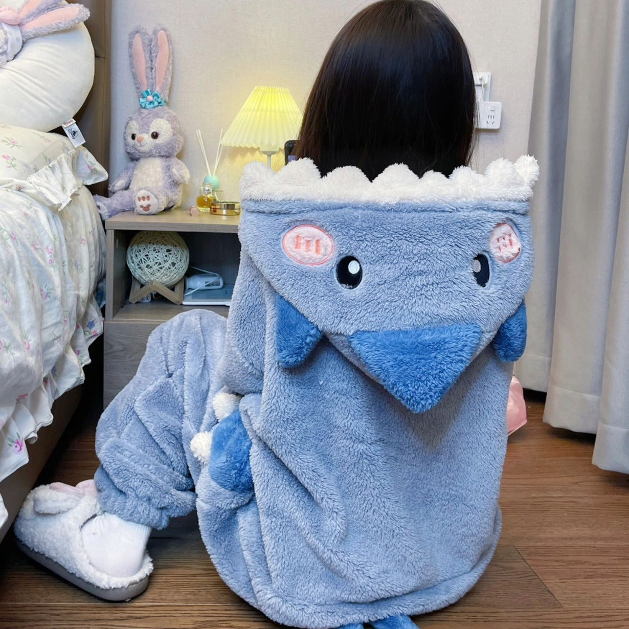 Cartoon Shark Kigurumi Womens Hooded Sleepwear Unicorn Pajama Jumpsuit For Winter Cosplay Party Lou 4