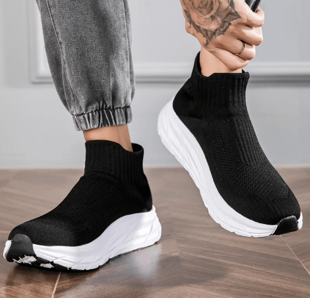 Breathable Mesh Sneakers Slip On Casual Running Shoes For Men And Women 1