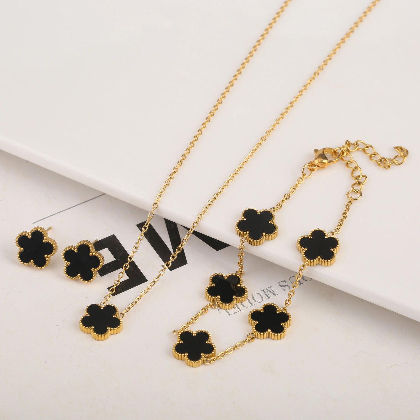Luxury Gold Plated Clover Bracelet  Adjustable Stainless Steel 316L Flower Jewelry For Women 10