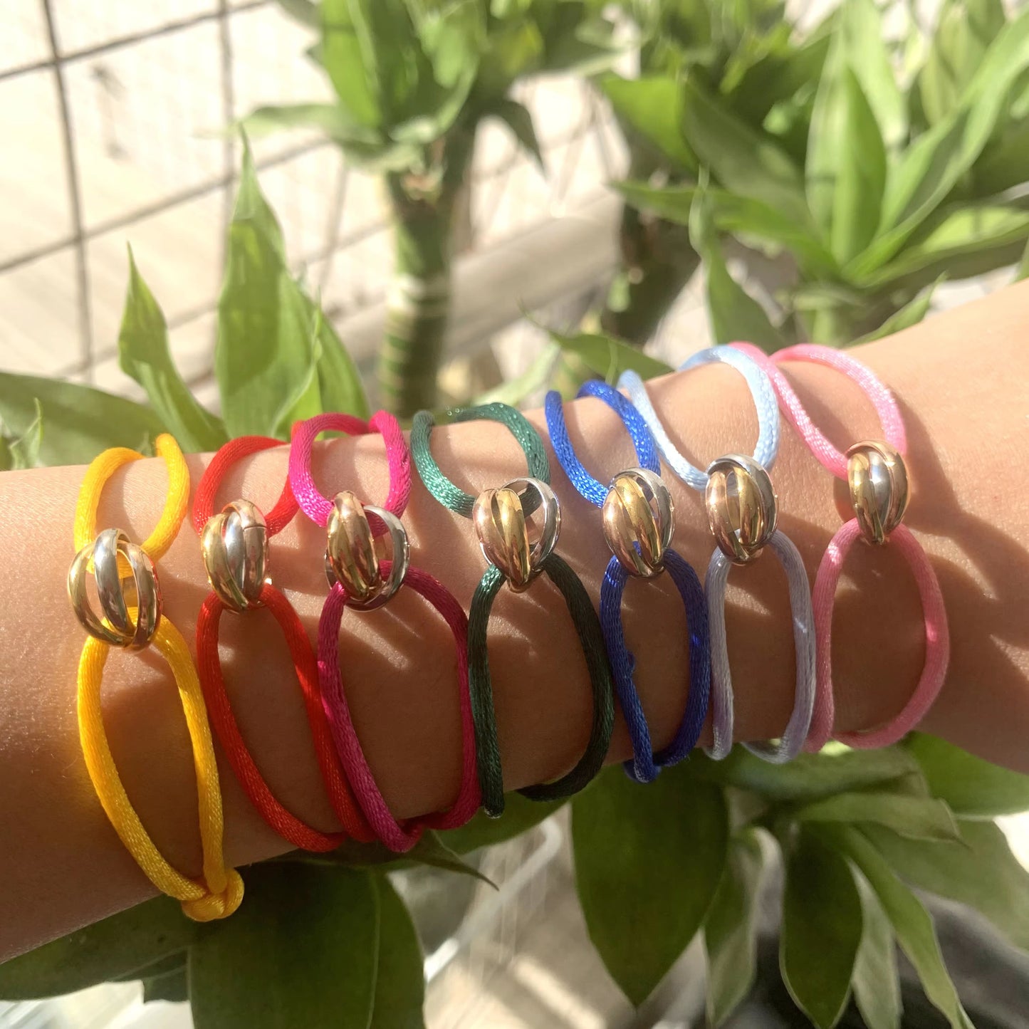 Luxury Adjustable Rope Bracelet – Unisex Hand Chain with 3-Metal Buckle for Effortless Style