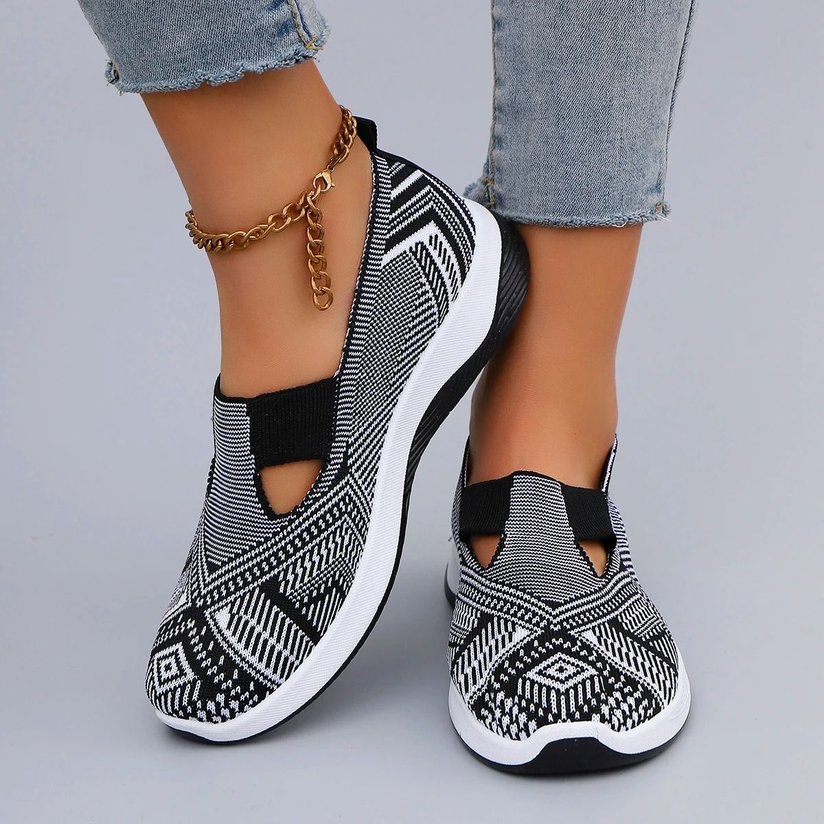 Womens Summer Mesh Flat Shoes Lightweight Casual Sneakers 2