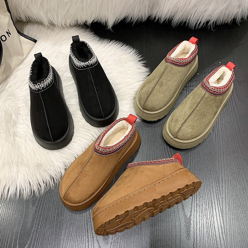 Feslishoet Winter Woman Slippers with Plush Interior, Thick Bottom, Anti Slip Sole, Embroidered Fashion Warm Slippers