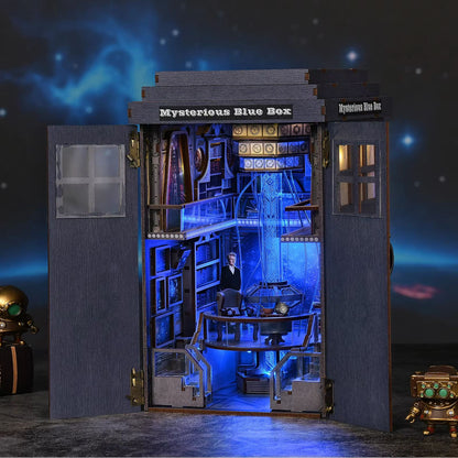 Doctor Who TARDIS Book Nook Kit – 3D DIY Wooden Puzzle Bookshelf Insert & Handmade Model Decoration