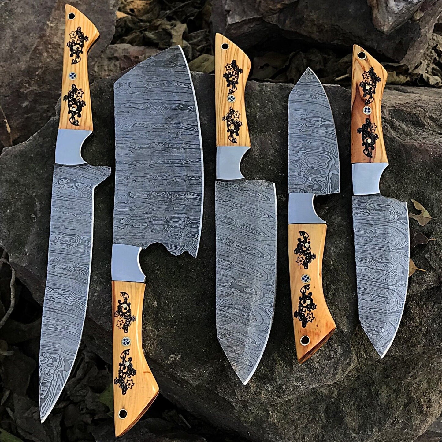Professional Kitchen Damascus Chef Knives  5 Forged Twist Pattern Blades 2