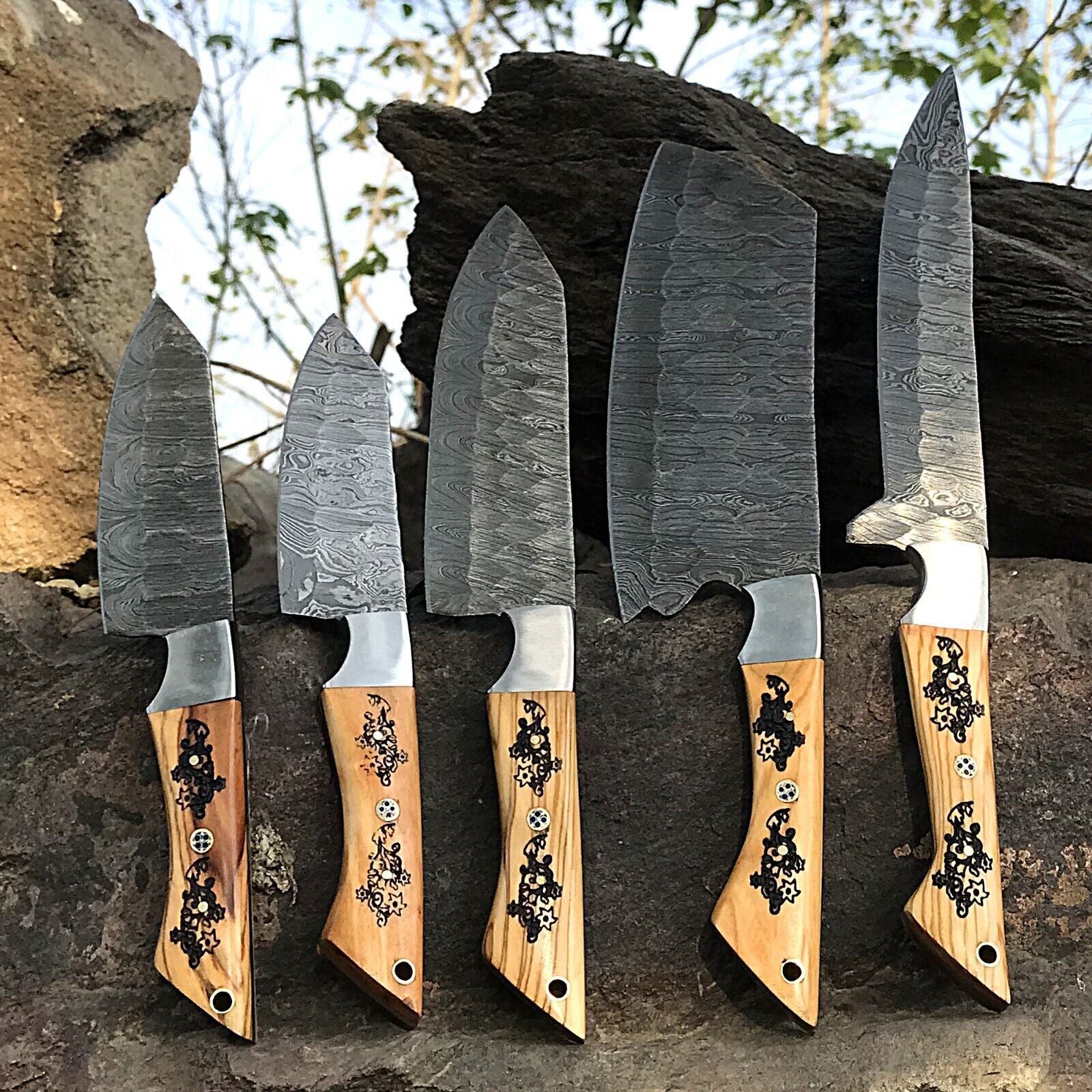 Professional Kitchen Damascus Chef Knives  5 Forged Twist Pattern Blades 3
