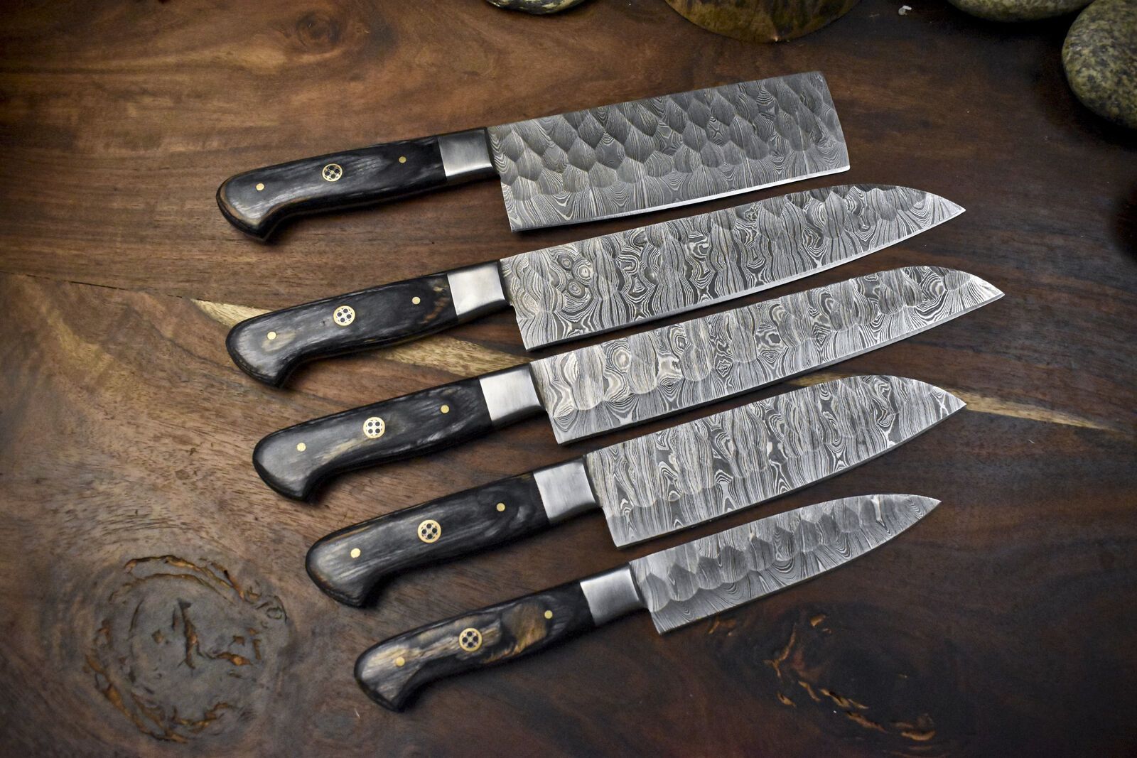 5pcs Artisan Damascus Steel Chef Knife Set  Hand Forged Kitchen Blades 1