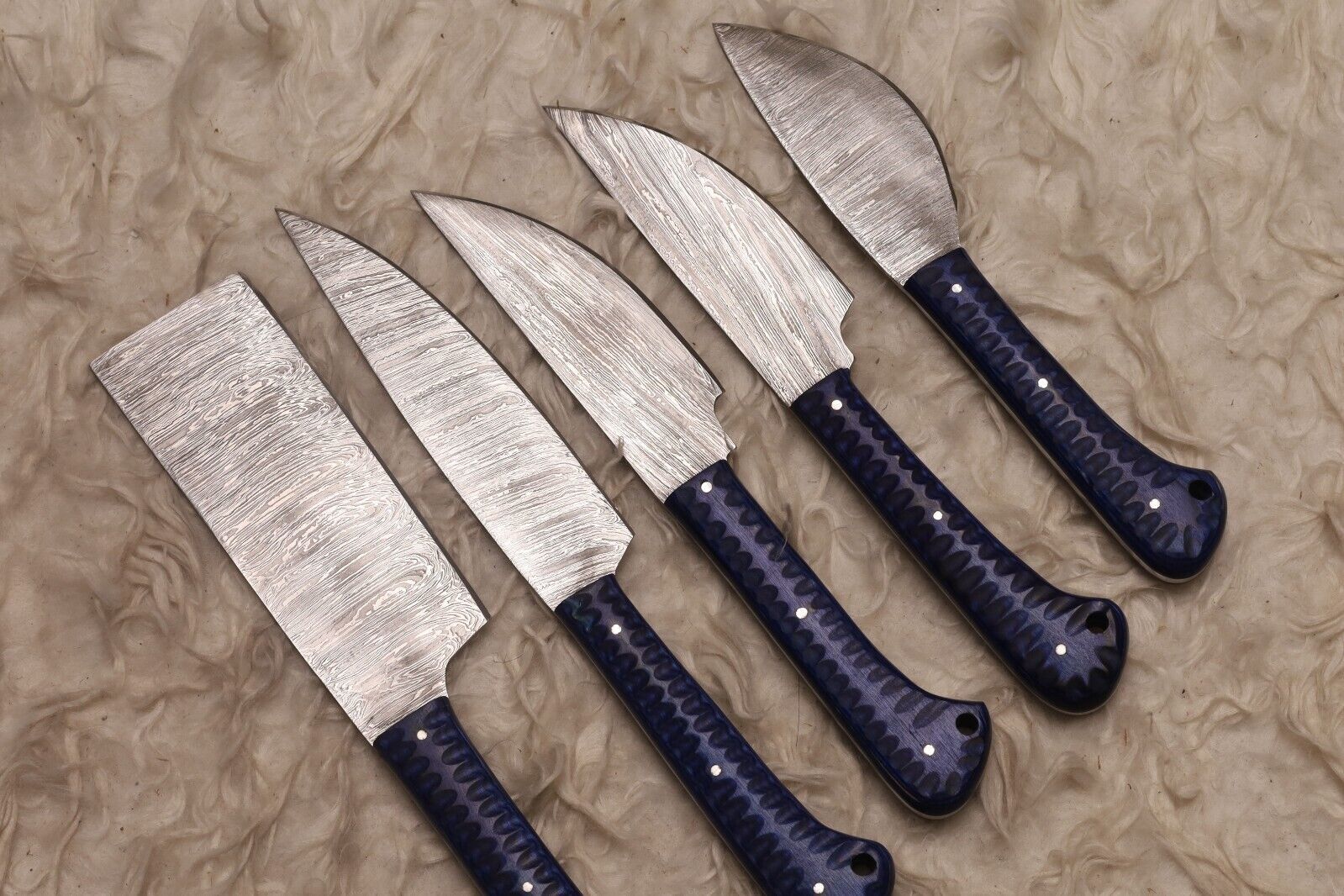 Elegant Damascus Steel Kitchen Knives With Wooden Handles  Gift Set 1
