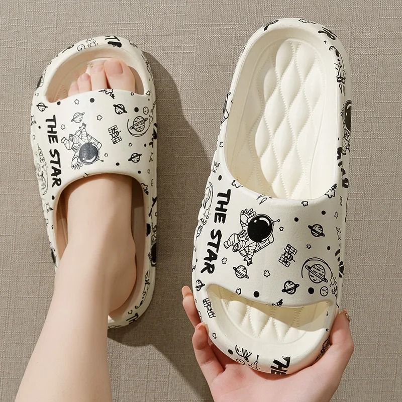 Summer Indoor Outdoor Non Slip Slippers for Men and Women