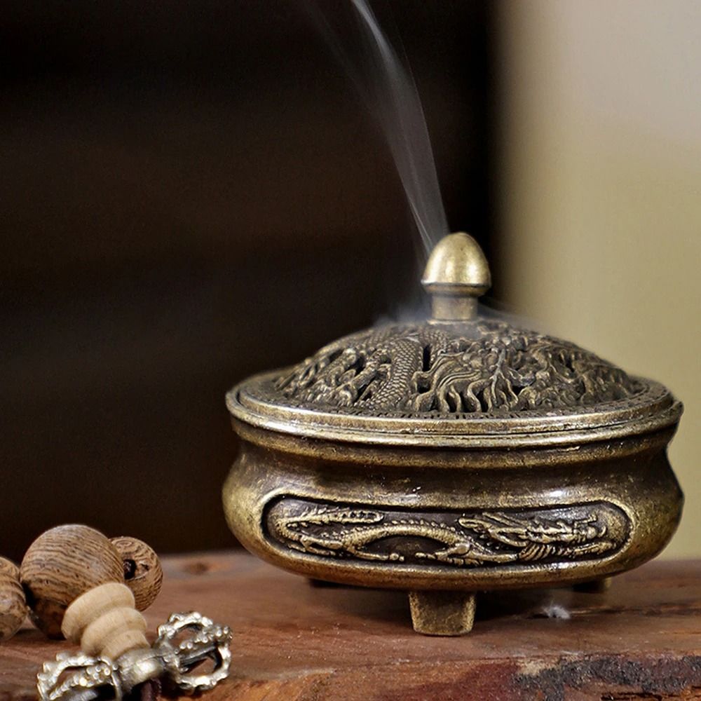 Mini Aromatherapy Incense Burner With Three Legged Design 5