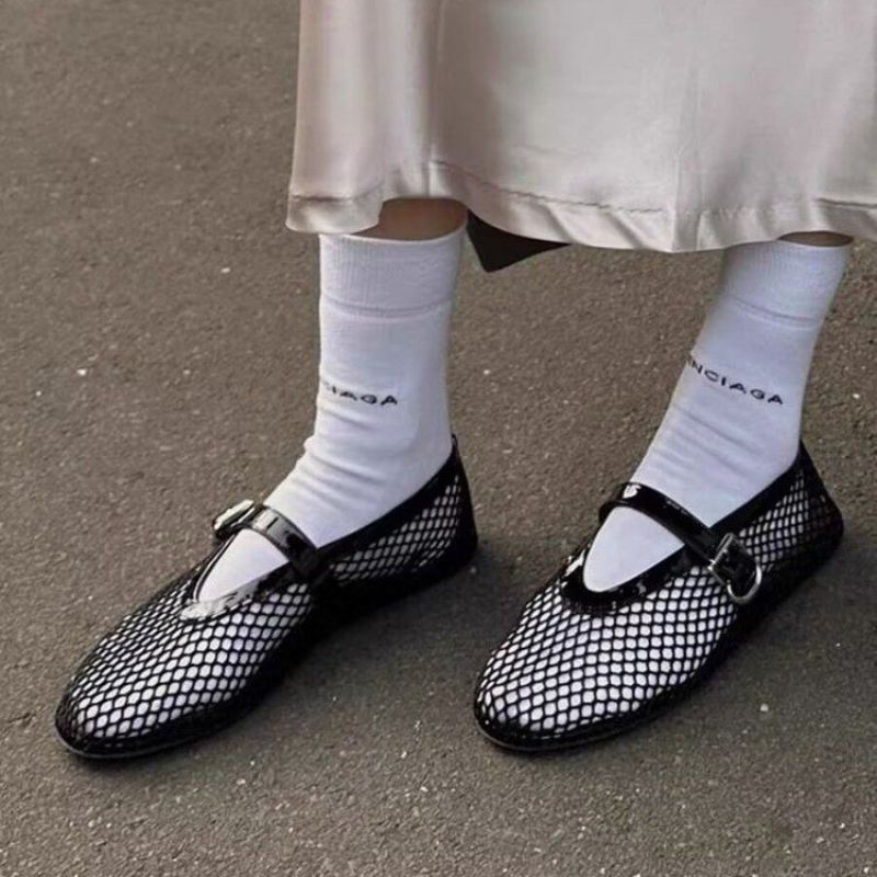 Fashion Women Mesh Sandals Hollow Out Flats, Retro Comfort Shallow Mouth Beach Shoes Female Casual Slippers