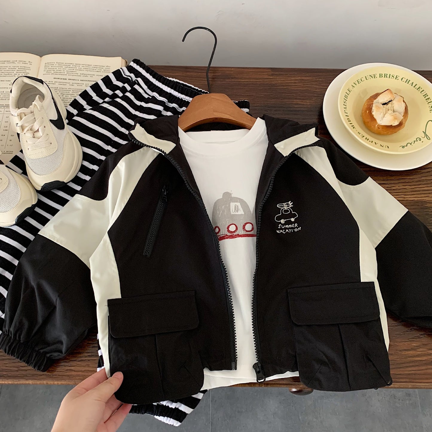 Boys Coat, Cartoon Print Hooded Jacket for Infant to 8 Years, Autumn Casual Zipper Jacket