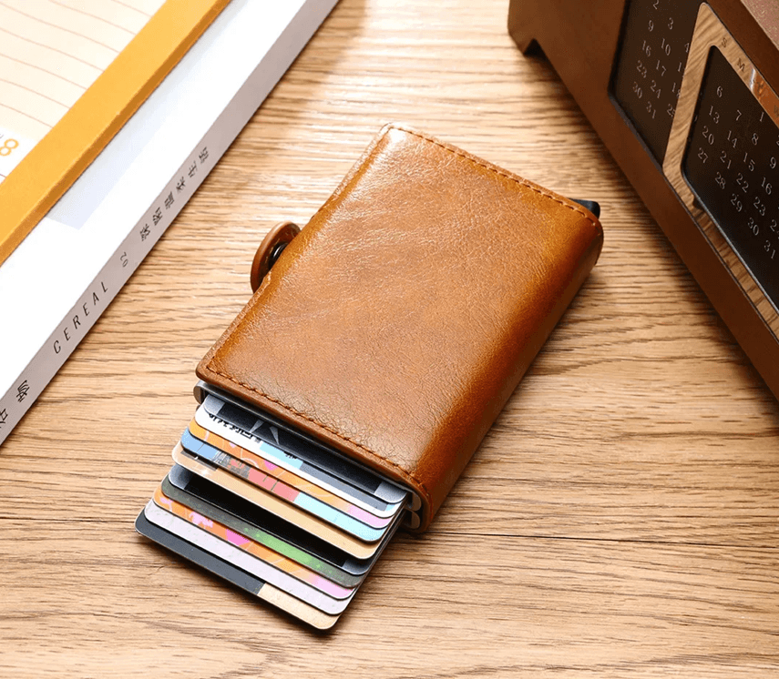 RFID Carbon Fiber Slim Wallet For Men With 14 Card Holders And Money Clip 1
