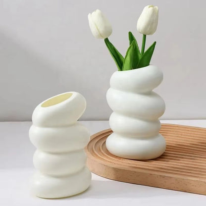 Nordic Spiral White Vase – Modern Plastic Flower Arrangement Container