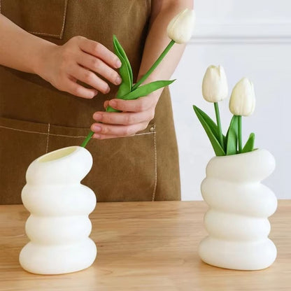 Nordic Spiral White Vase  Modern Plastic Flower Arrangement Container 1