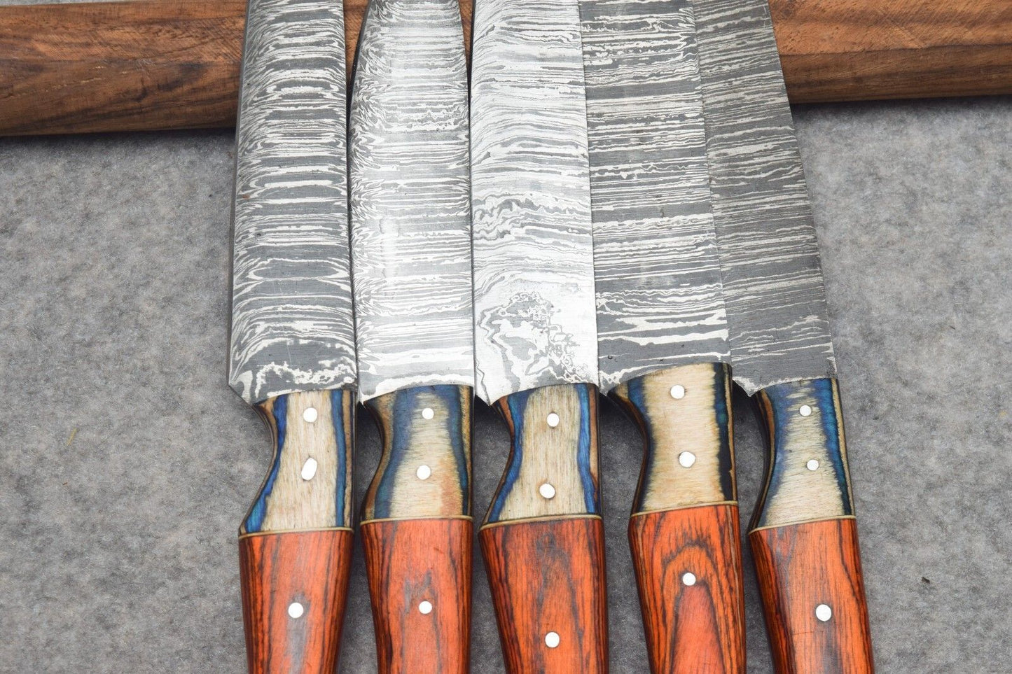 Hand Forged Damascus Steel 5Pc Chef Knife Set With Leather Cover  Handmade Kitchen Knives 1