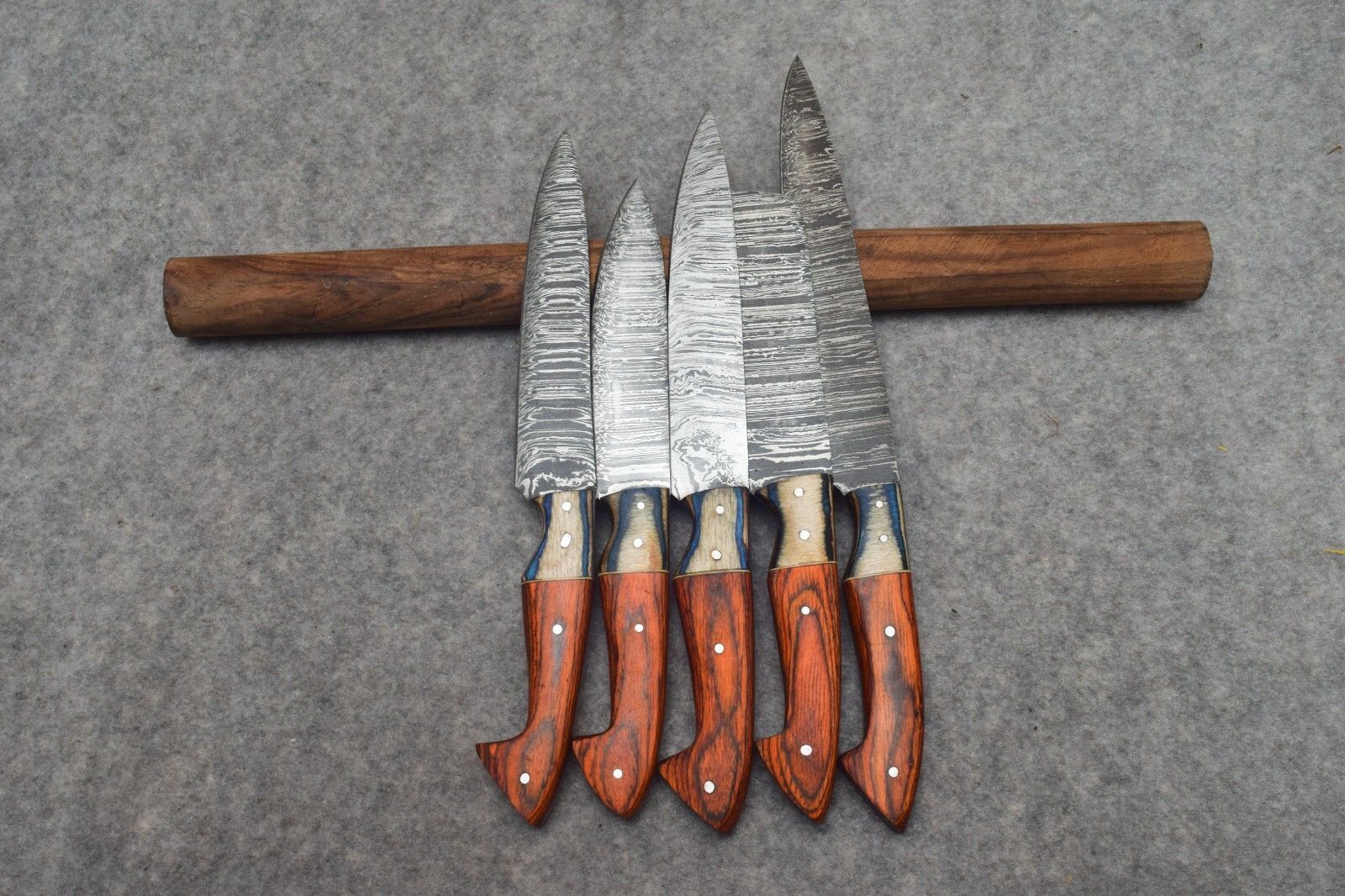 Hand Forged Damascus Steel 5Pc Chef Knife Set With Leather Cover  Handmade Kitchen Knives 2